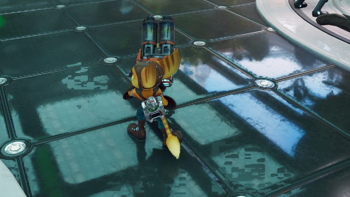 In Ratchet & Clank: Rift Apart, a DLSS glitch causes artefacting  on ray traced reflections.